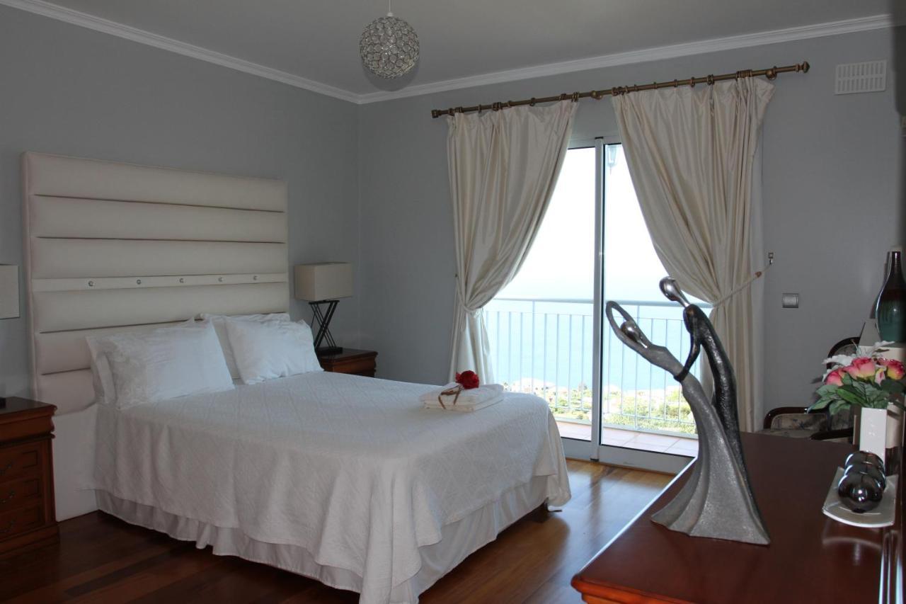 Villa Abreu - A Wonderful Ocean View Calheta  Luaran gambar