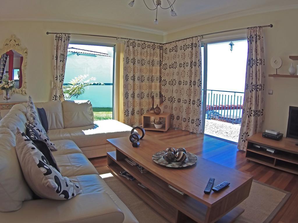 Villa Abreu - A Wonderful Ocean View Calheta  Luaran gambar